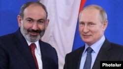 Ռուսաստանի նախագահ Վլադիմիր Պուտին և Հայաստանի վարչապետ Նիկոլ Փաշինյան, Սանկտ Պետերբուրգ, 6-ը հունիսի, 2019թ․