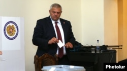 Armenia - Vanadzor Mayor Mamikon Aslanian, 10Oct,2016