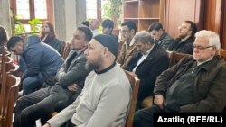 Чарада катнашучылар