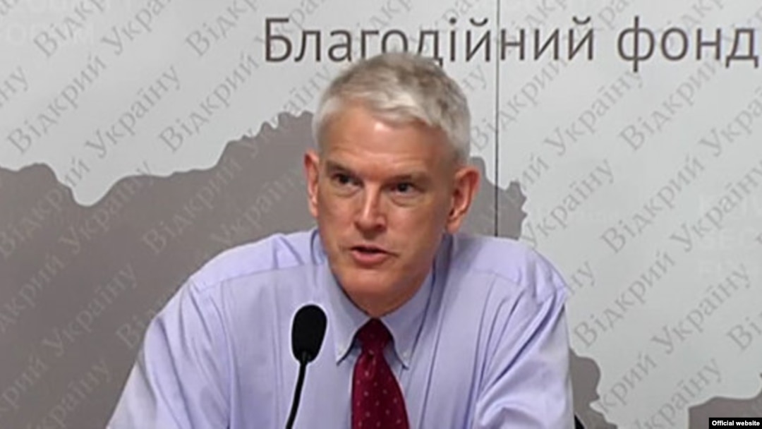 Стівен Пайфер