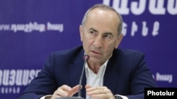 Armenia - Former President Robert Kocharian speaks at a news conference in Yerevan, May 25, 2021.