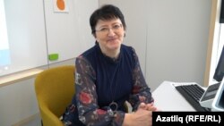 Казанның "Адымнар" полилингваль мәктәбендә татар теле укытучысы Лилия Гәрәева