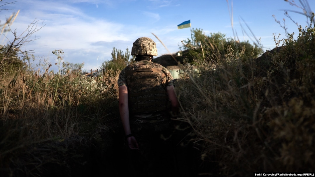Если б государство взяло в руки идеологические вопросы, столько людей не было б за прямые переговоры с ОРДЛО – Жданов 