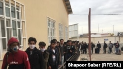 آرشیف: له ايران څخه ايستل شوي افغان کډوال