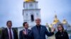 «Питання номер один – ППО»: Зеленський зустрівся у Києві з конгресменами США