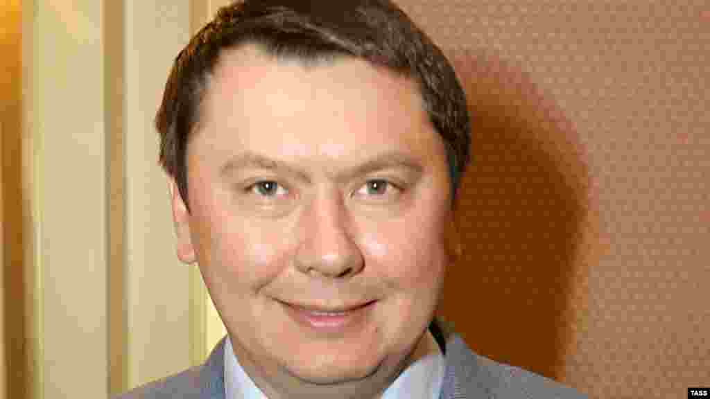 Ақорда мен Рахат Әлиевтің арасындағы сегіз жылғы ақпарат соғысында "қазақстандық шенеуніктердің телефон әңгімелері" делінген аудио жазбалар да интернетте жиі жарияланып жатты.