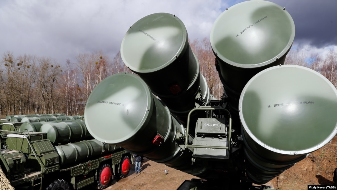 SAD upozoravaju da bi kupovina S-400 (na fotografiji) imala "poguban" učinak na kupnju američkih borbenih aviona F-35