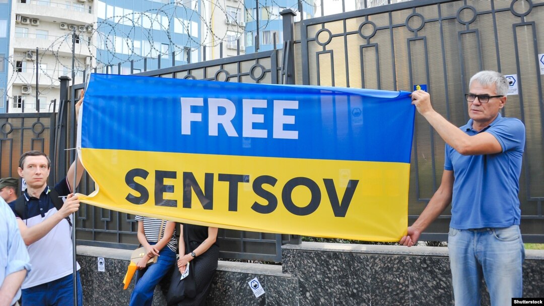 Під час акції протесту біля консульства Росії в Одесі з вимогою звільнити Олега Сенцова та інших українських політв'язнів із російських тюрем. Одеса, 24 травня 2018 року