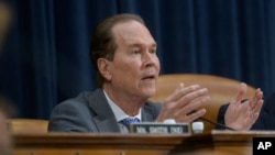 Congresmanul american republican, Vern Buchanan, conduce delegația parlamentarilor SUA care vizitează marți România.
