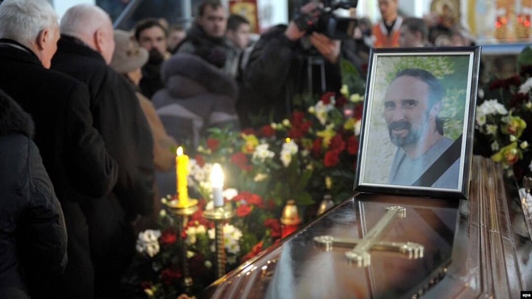 Під час похорону у Львові 51-річного активіста Юрія Вербицького, 24 січня 2014 року