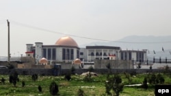 د افغانستان د پارلمان ودانۍ چې د هند په مالي مرسته جوړه شوې ده.