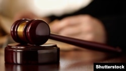 Court justice 