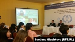Журналистер діни семинар-тренингте отыр. Астана, 30 қазан 2015 жыл.