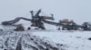 Kako je navedeno u saopštenju EPS-a 11. januara, transport uglja ka obrenovačkim termoelektreanma odvija se normalno i kop "Tamnava Zapad", koji daje najviše uglja, neće osetiti zastoj zbog požara na mašini. 