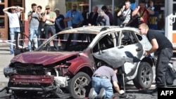 Місце вибуху автомобіля, у якому їхав журналіст Павло Шеремет, 20 липня 2016 року