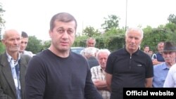 ჯამბოლათ თედეევი