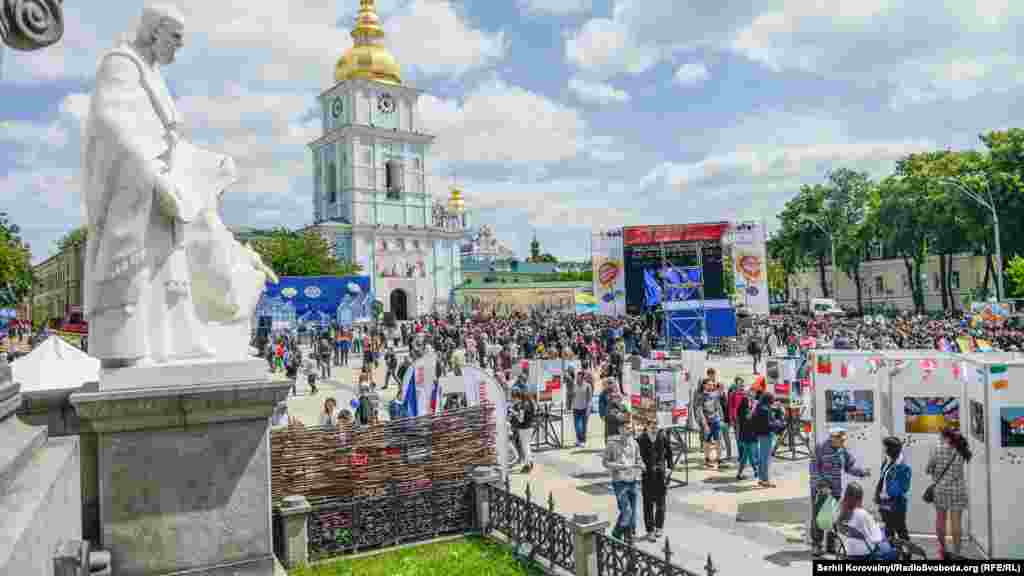 «Пікнік у Європі» відкрився в суботу на Михайлівської площі 