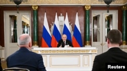 Президент Росії Володимир Путін робить заяву для ЗМІ в Москві. 11 травня 2025 року.