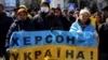«Кажуть: «У Херсоні все гаразд». Нічого не гаразд! Здали Херсон!» – зазначає дружина загиблого українського захисника Альона Лапчук