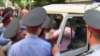 Հայաստան -- Ոստիկանները ձերբակալում են ՀԱԿ-ի երիտասարդ ակտիվիստի, 31-ը մայիսի, 2010թ.