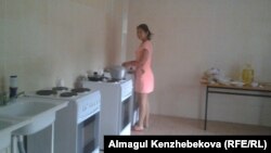 Бытовая комната в студенческом общежитии. Алматы, 22 сентября 2015 года.