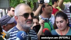 Armenia -- A member of the Founding Parliament movement, Alek Enigomshian, speaks to journalists in Yerevan, 19Jul2016