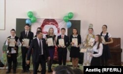 Җиңүчеләрне Татар конгрессы рәисе Заһир Хәкимов котлый