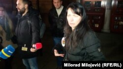 Suzana Radanović ispred hrama Hrista Spasitelja