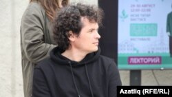Илһам Шәрип