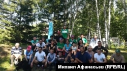 Группа волонтеров. Минино, 2018 г.