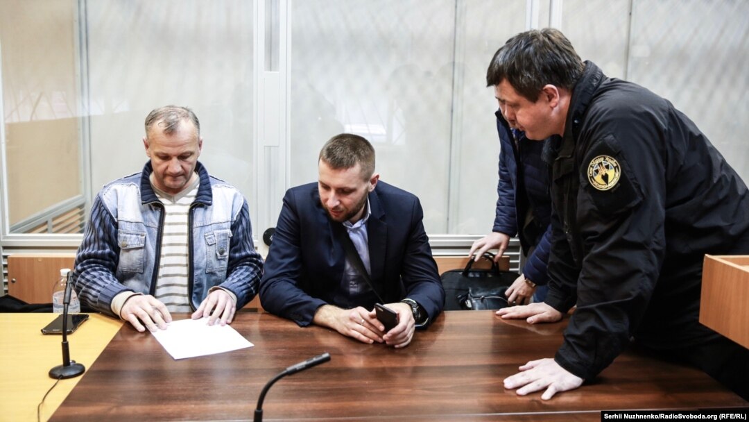 Затримання Бубенчика, підозрюваного у вбивстві двох силовиків: фоторепортаж із зали суду 