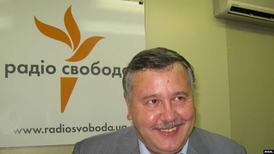 Колишній міністр оборони, а нині – голова парламентського Комітету з питань національної безпеки та оборони Анатолій Гриценко 