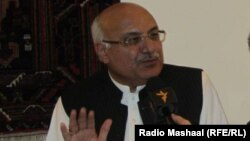 میاافتخار حسین