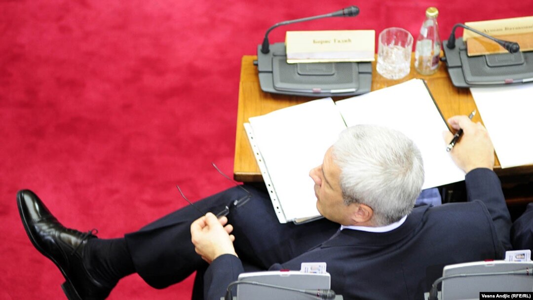 Predsednik Srbije Boris Tadić tokom rasprave o odluci MSP u Skupštini Srbije, 26. juli 2010.