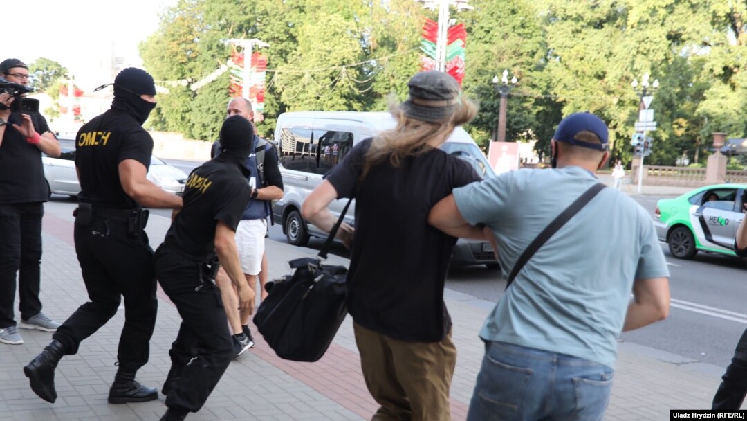Privođenja u Minsku tokom demonstracija, 9. avgust
