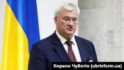 «Я звернувся під час засідання до наших угорських колег з прямою пропозицією відновити консультації для того, щоб прискорити цей процес»