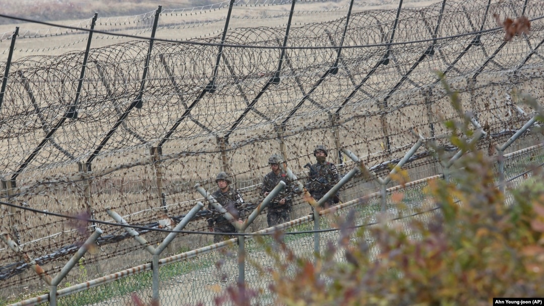 Cetățeanul american se afla într-un tur al satului de graniță Panmunjom și a traversat în Coreea de Nord fără autorizație.