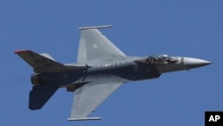 Украина получила первые 10 истребителей F-16 в августе 2024 года