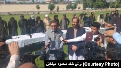د ننګرهار والي د داعش وسله والو په باب رسنیو ته حال ورکوي: ۲۰۱۹، ۲۴ اکتوبر