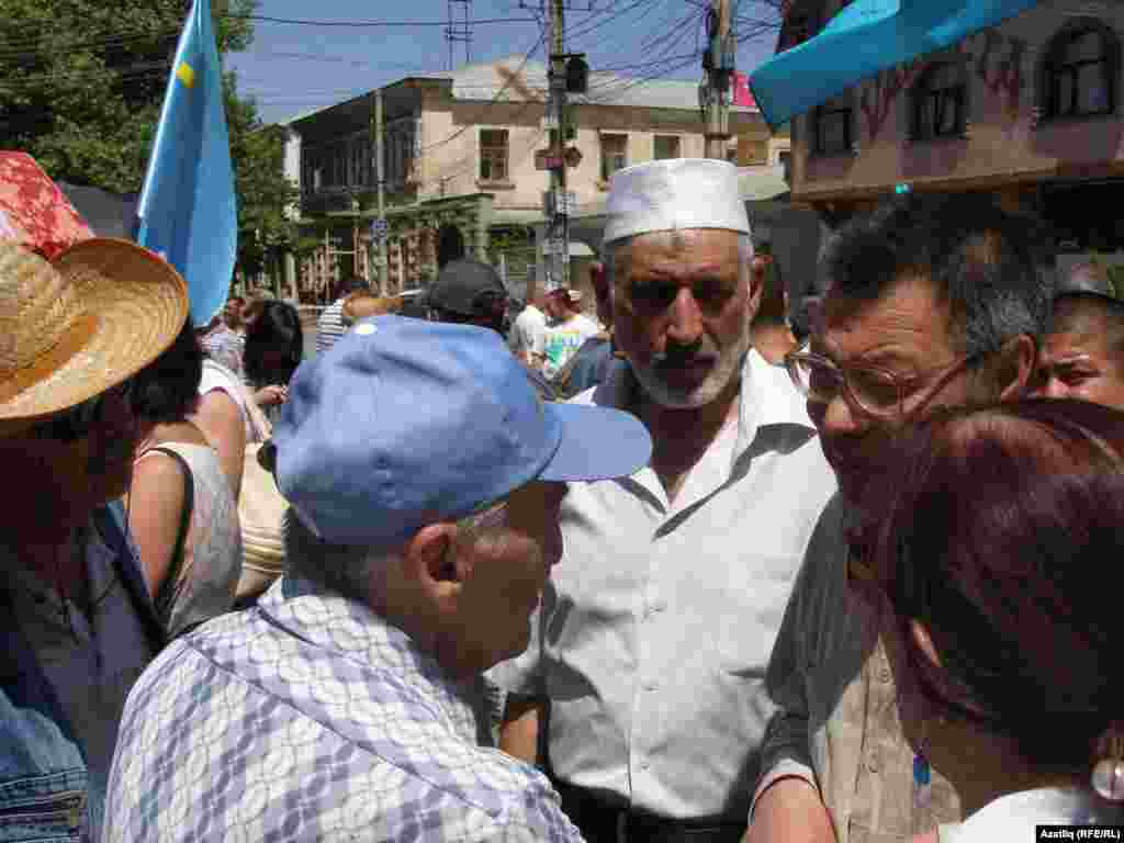 Митингта катншучылар