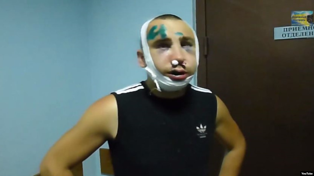 Олег Богданов