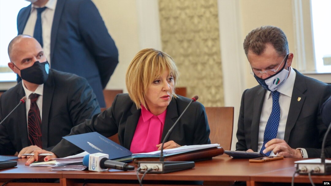 Пред комисията за ревизия на кабинета, оглавявана от Мая Манолова, беше разпитан бизнесмен, подал сигнал за корупция, свързана с премиера Бойко Борисов