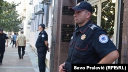 Ulaz u zgradu Vrhovnog i Apelacionog suda Crne Gore i Višeg suda u Podgorici