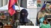 Захоплений проросійськими сепаратистами будинок СБУ в Луганську, 21 квітня 2014 року