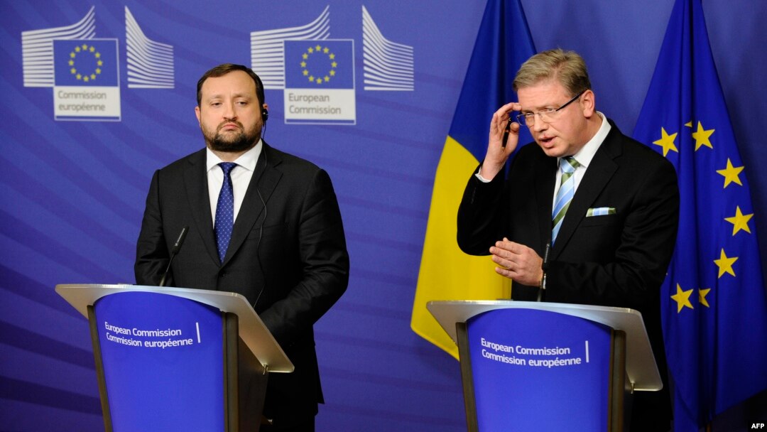 Перший віце-прем’єр Сергій Арбузов на зустрічі у Брюсселі із єврокомісаром із питань сусідства й розширення Штефаном Фюле