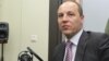 Депутат знайшов чорний хід, яким «міліціонер ішов на зґвалтування»