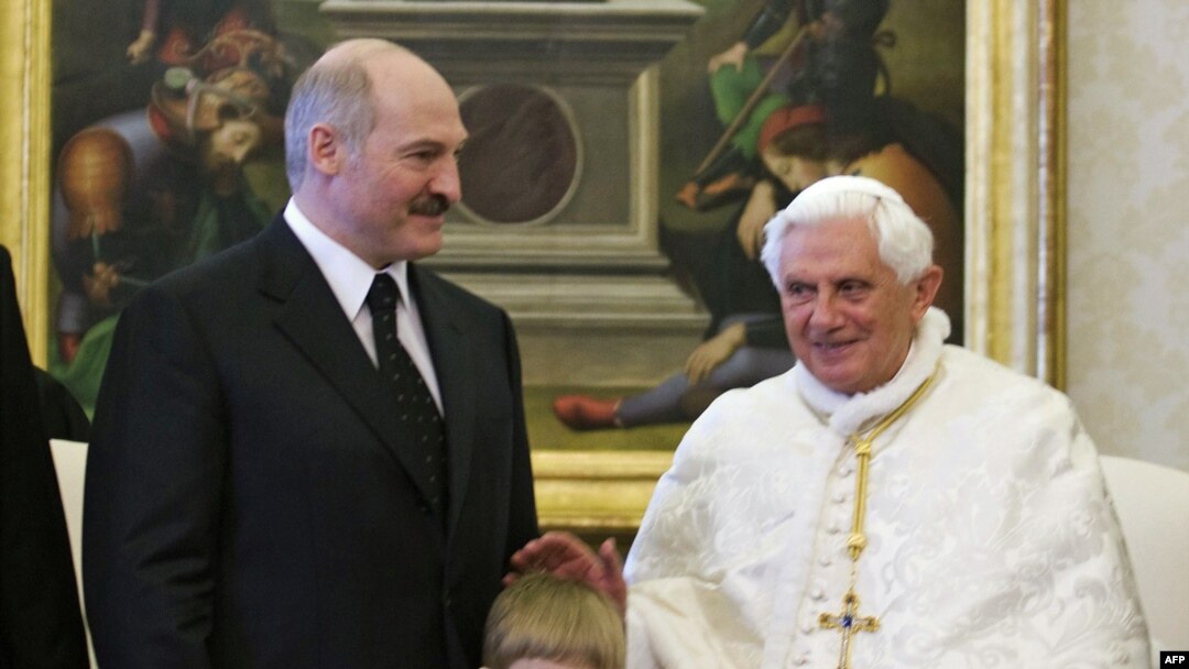 Belarusian President Alyaksandr Lukashenka and his 5-year-old son, Mikalay, meet with Pope Benedict XVI in the Vatican on April 27.