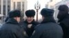 Казанда корылтай барганда татар активистлары тоткарланды