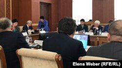 На республиканском совещании «по вопросам предупреждения социального напряжения» в Карагандинской области. Караганда, 18 апреля 2019 года.