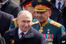 Путні і Шойгу на параді. Москва, 9 травня 2024 року